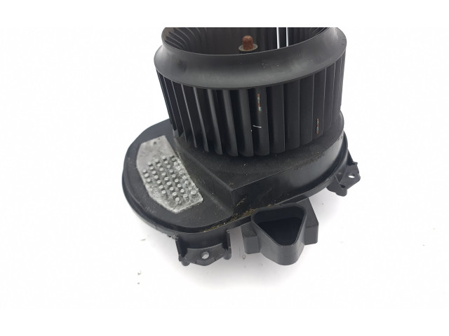 Вентилятор печки A2469062501 Infiniti Q30