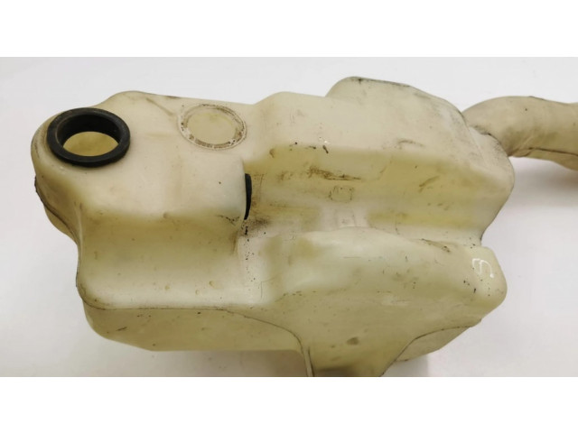 Бачок оконной жидкости