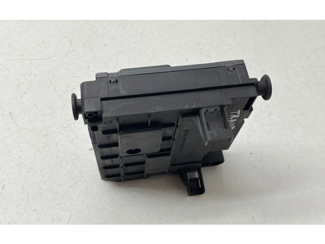 Pojistková skříňka 9811995580, 39518723 Peugeot Traveller 2018