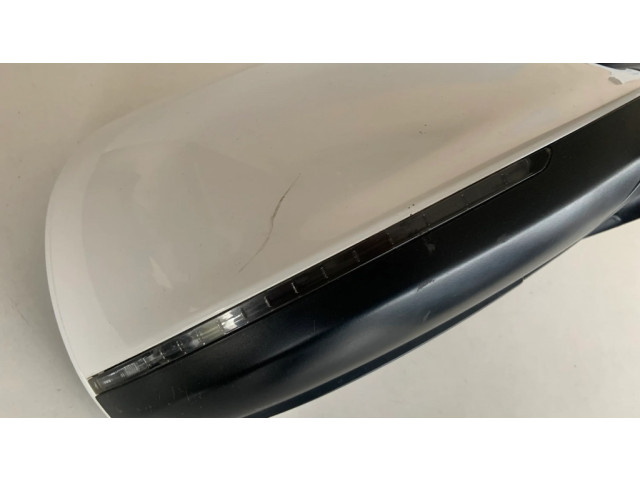 Зеркало электрическое правое Audi Q5 SQ5 2008-2017 года