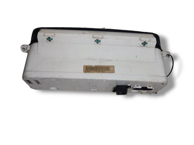 Панель приборов 81117682   Volkswagen Corrado       