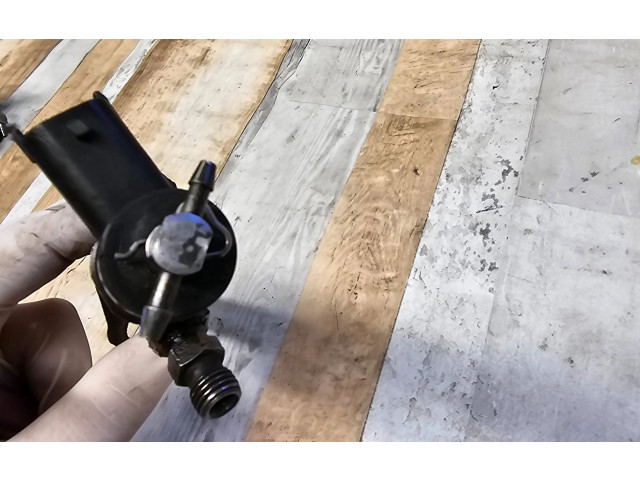 Форсунка 0445110078 Volvo V70