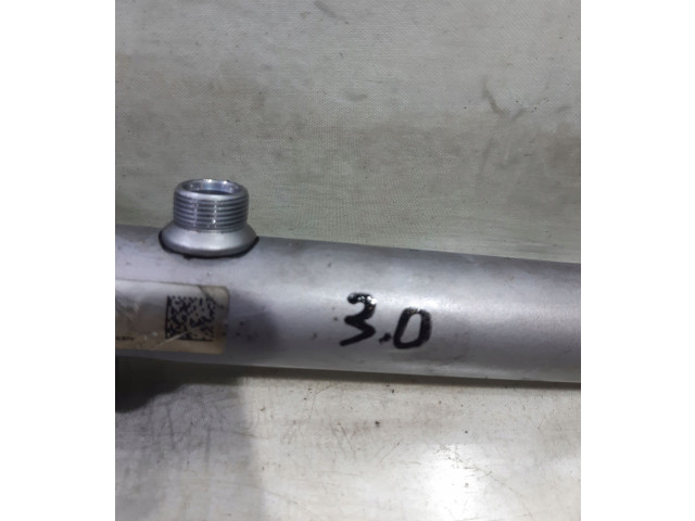 Vstřikovací lišta A6420703095 Mercedes-Benz E C207 W207