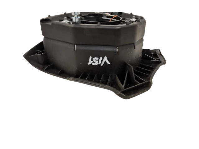 Подушка безопасности водителя P30780655, T4929L72830319   Volvo V70