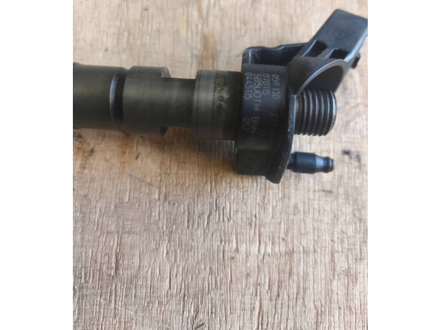 Vstřikovač 059130277AH   Audi Q7 4L     