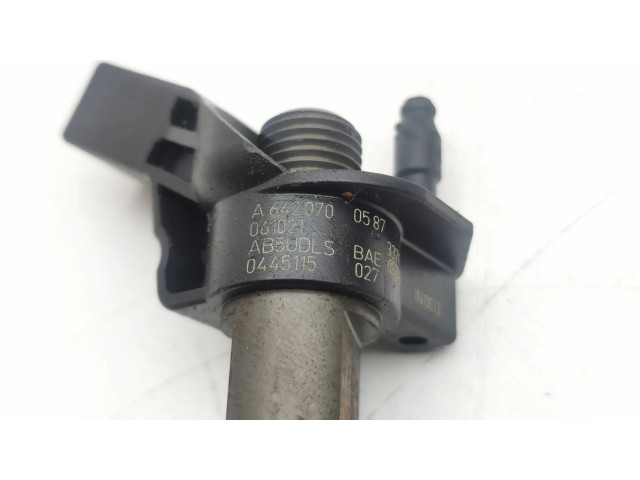 Форсунка A6420700587, 0445115027 Jeep Grand Cherokee (WK) для дизельного двигателя 642.980 3