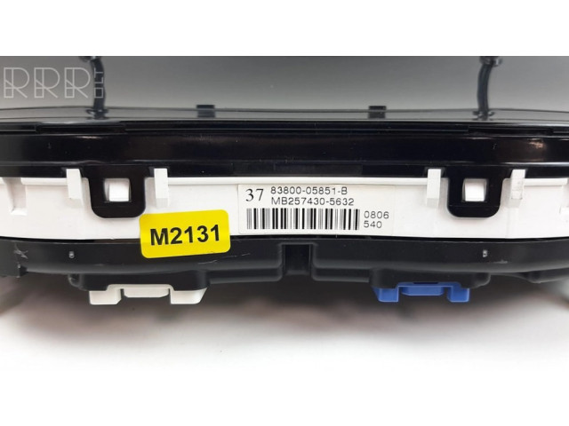 Přístrojová deska Toyota Avensis T250 2005 8380005851, M2131