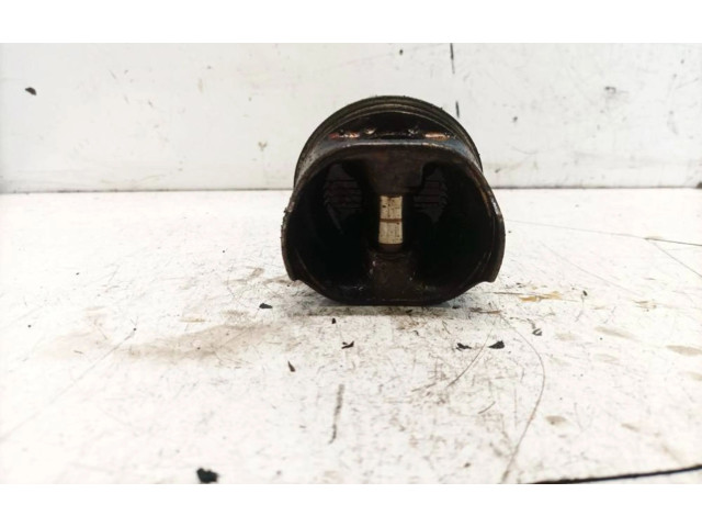 Поршень 0761472 Volkswagen Golf IV