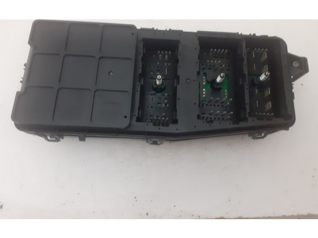 Pojistková skříňka 919504D050, 919504D050 KIA Carnival 2007