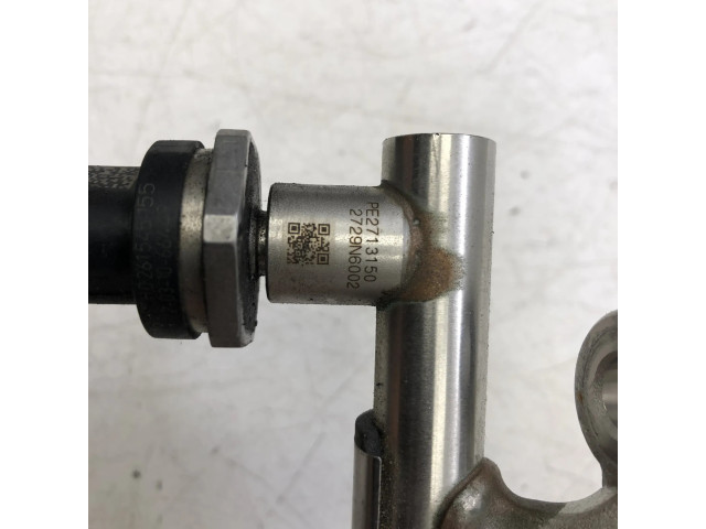 Топливная рампа PE2713150, 261545155 Mazda CX-5 II 2.0