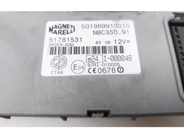 Блок предохранителей 51781531, 51781531 Fiat Idea