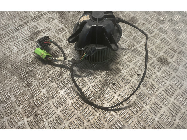 Вентилятор печки       Jeep Cherokee XJ