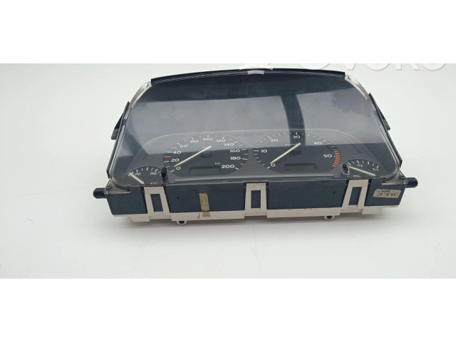 Панель приборов 1H0919860 Volkswagen Golf III