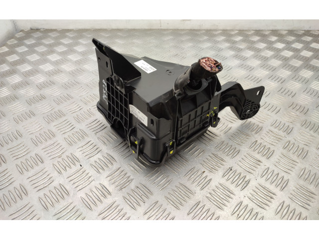 Блок предохранителей Citroen C3 Aircross