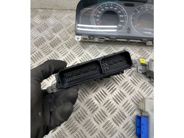 Řídící jednotka 30785100, 0281012765 Volvo S80 2007