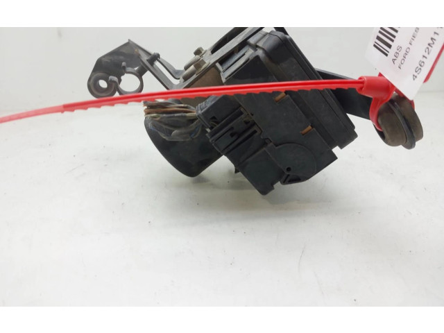 Блок АБС 4S612M110CC   Ford  Fiesta  2000 - 2001 года