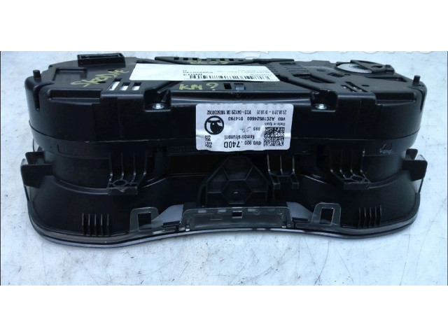 Панель приборов 6V0920740D, 6V0920740D   Skoda Fabia Mk3 (NJ)       