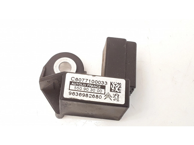 Датчик удара надувных подушек