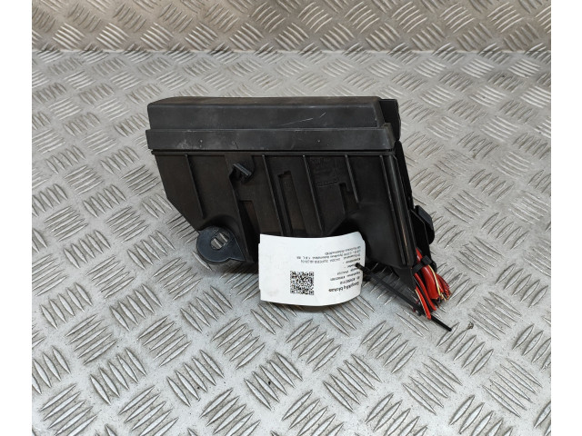 Блок предохранителей 5Q0937125B, 5Q0907361D   Skoda Superb B8 (3V)    