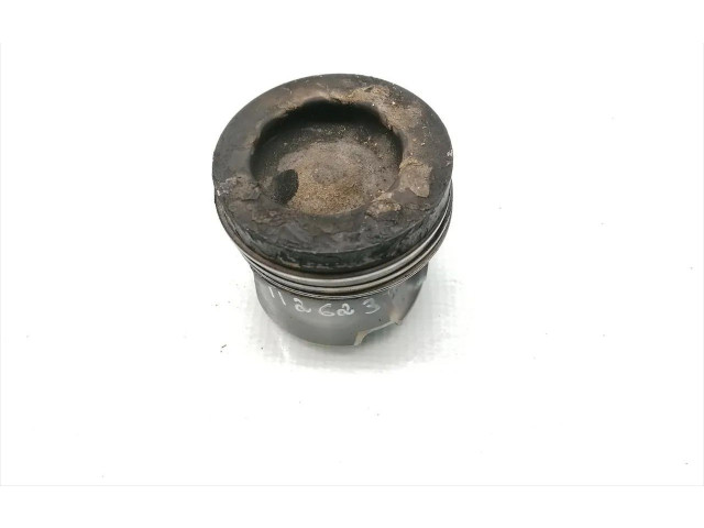 Píst Volkswagen Passat Alltrack