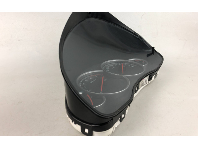 Přístrojová deska Subaru Outback 2008 85013AG400