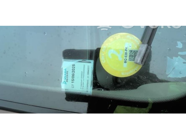 Зеркало электрическое        Dacia Duster  2010 - 2017 года   