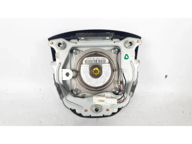 Подушка безопасности водителя BBP357K00C02 Mazda 3 II