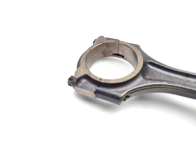 Píst M270.910, 270.910   Mercedes-Benz GLA W156    M270.910 