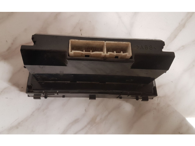 Блок управления климат-контролем 8865053010, 1773004023 Lexus IS 200-300