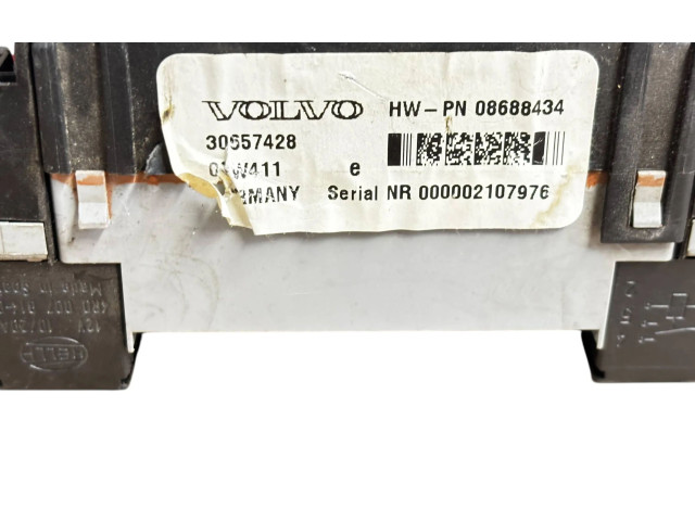 Блок предохранителей 30657428, 08688434 Volvo XC90