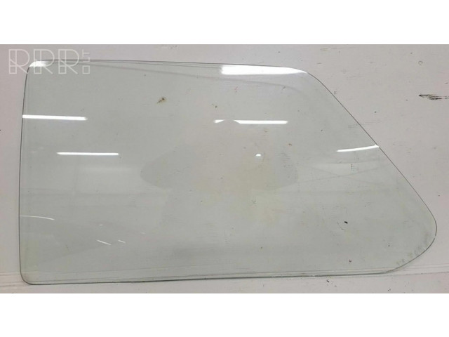 Заднее боковое стекло кузова