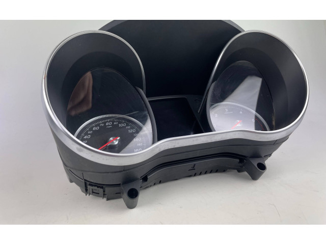 Панель приборов A4709009502   Mercedes-Benz X-class W470       