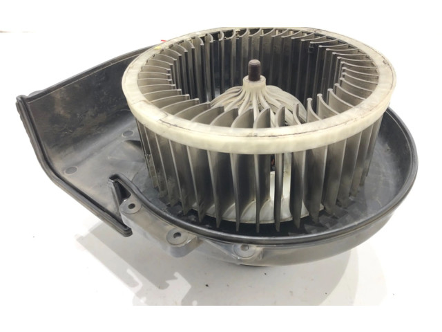 Вентилятор печки 6Q1819015 Skoda Roomster (5J) 2006 - 2015 года