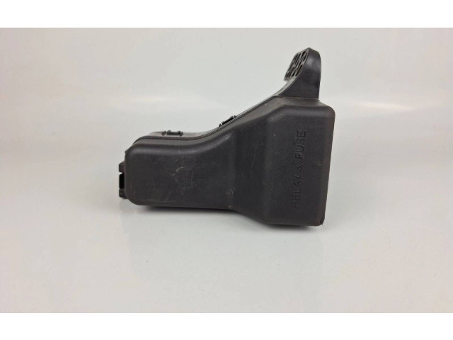 Блок предохранителей 8274113020 Toyota Corolla Verso AR10