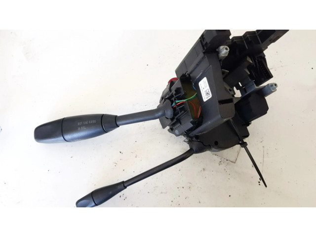 Ручка стеклоочистителей A1715402245   Mercedes-Benz E W211