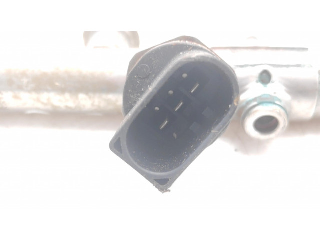 Топливная рампа 06K133317G, 1306210136 Audi Q3 8U 2.0