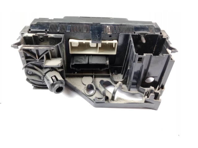 Рулевая рейка  Модуль блока управления кондиционером    Volkswagen Caddy 2004 - 2010 года