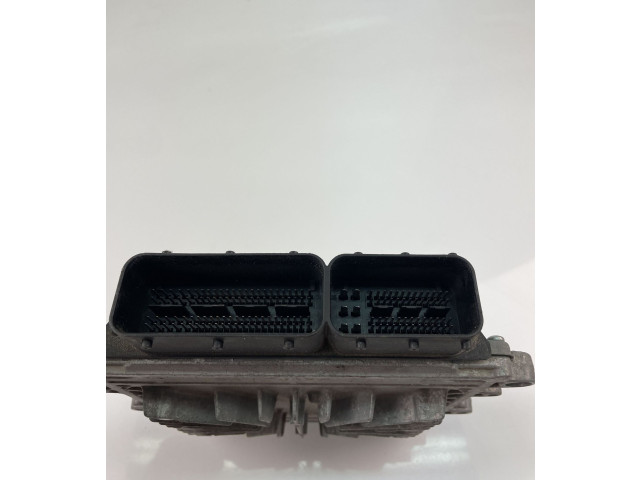 Блок управления двигателем Блок управления 31272462AA, 0281012765 Volvo V70