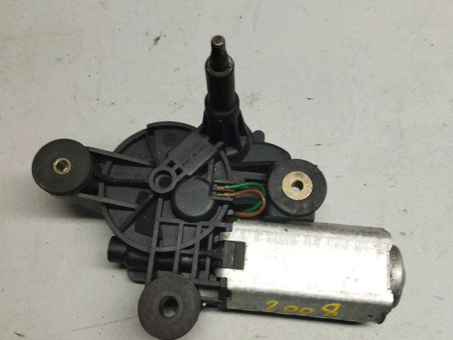 Моторчик заднего дворника 51848464 Fiat Idea