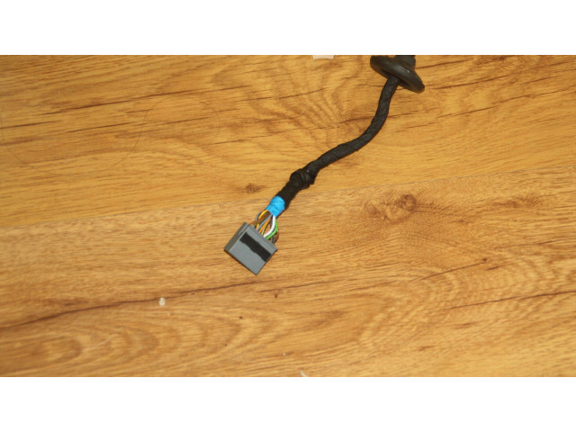 Зеркало электрическое Volvo XC40 - года