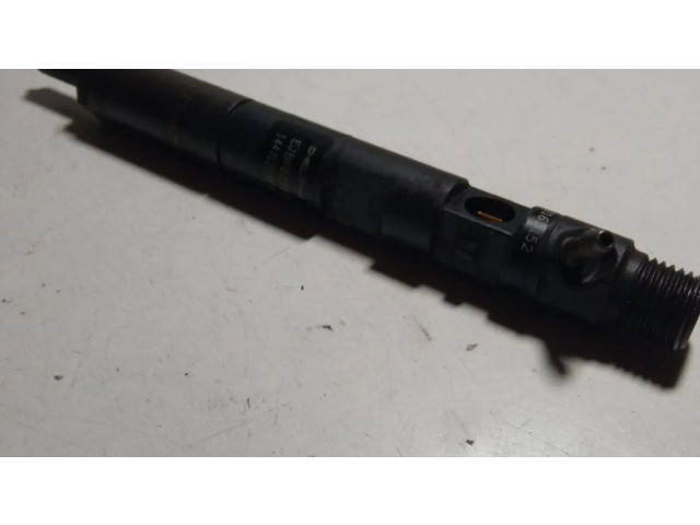 Форсунка 8200422359, H8200421897    Dacia Dokker для дизельного двигателя  1.5