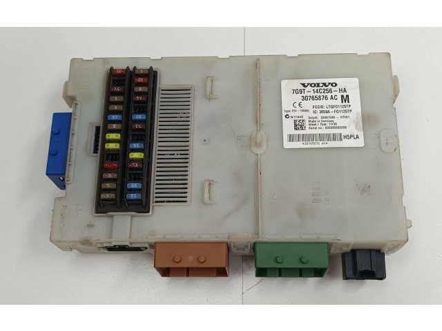 Блок предохранителей 7G9T14C256HA, 30765876AC   Volvo S80    