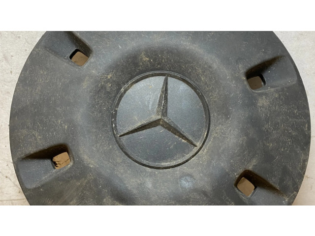 Колпак (колпаки колес) R 12