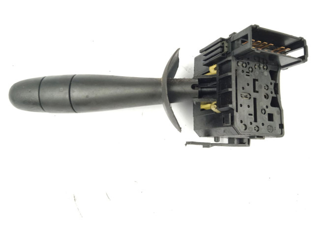 Ручка стеклоочистителей 8200070265   Renault Trafic I