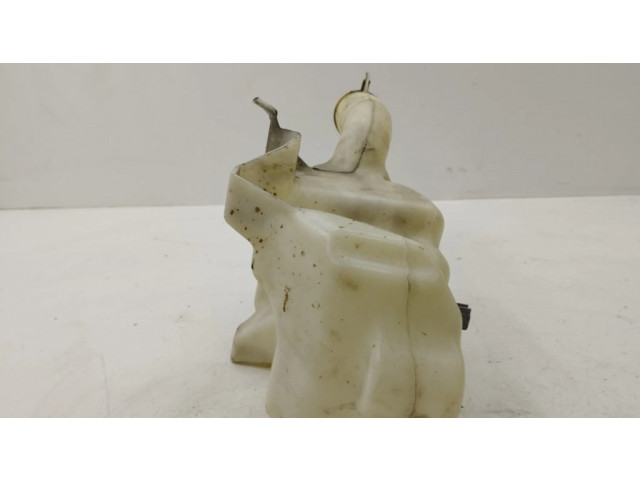 Бачок оконной жидкости