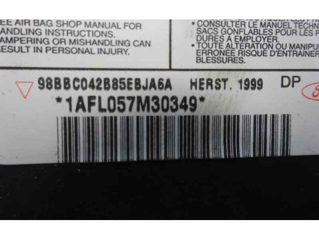 Подушка безопасности водителя 98BBC042B85EBJA6A Ford Cougar