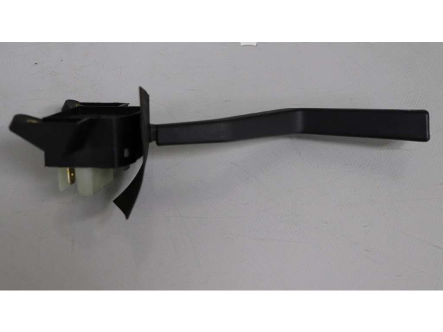 Ручка стеклоочистителей 1363016   Volvo 940