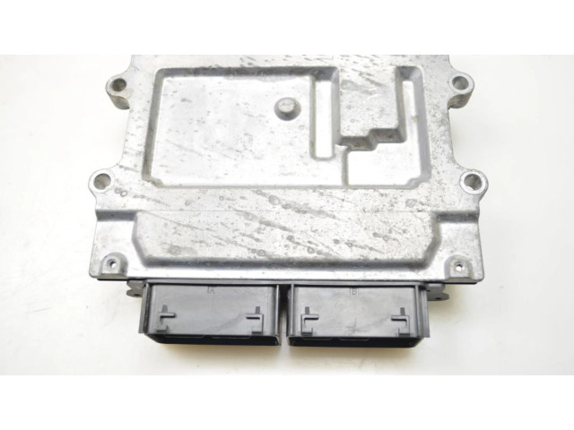 Блок управления двигателя 32242004 Volvo XC40