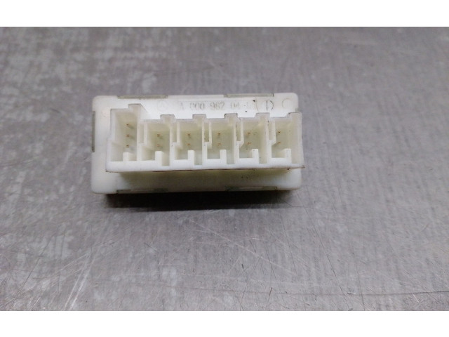   Pojistková skříňka A0009820512   Mercedes-Benz GLA W156 2016