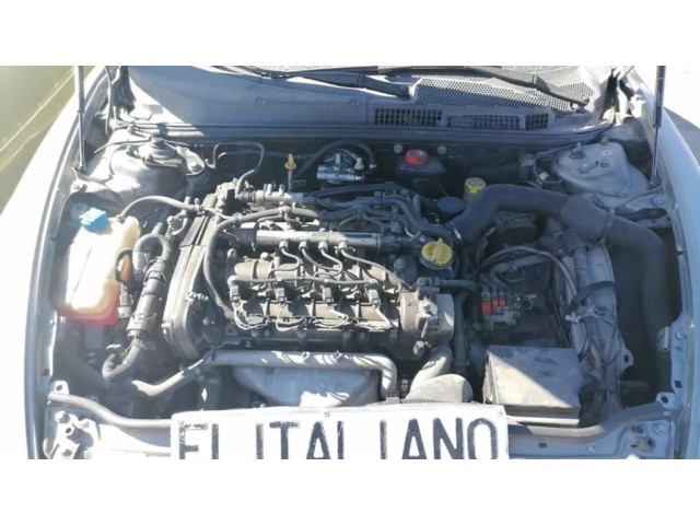 Генератор    Alfa Romeo GT 1.9     